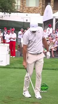 Video thumbnail for Scottie Scheffler with the PERFECT tee shot! 🏌️⛳