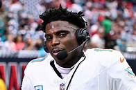 Video thumbnail for Tyreek Hill faces more accusations during divorce, custody battle 