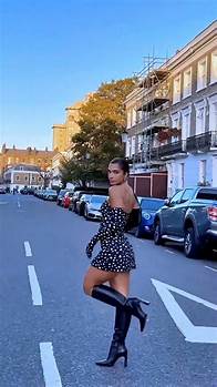 Video thumbnail for These Outfits look gorgeous on this girl #shorts
