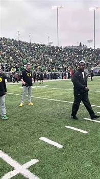 Video thumbnail for Oregon Football Spring Game 2025 Bucky Irving Recognition
