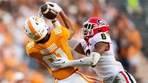 Video thumbnail for Jalon Walker speaks on Georgia player celebrating with Ole Miss fans