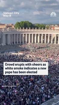 Video thumbnail for Crowd erupts with cheers as white smoke indicates a new pope has been elected