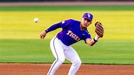 Video thumbnail for LSU baseball vs Tennessee score today: Tigers trip up against Vols, series is even