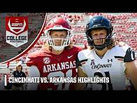 Video thumbnail for Cincinnati Bearcats vs. Arkansas Razorbacks | Full Game Highlights
