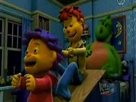 Video thumbnail for Sid the Science Kid Se1 - Ep22 My Slide - Screen 12