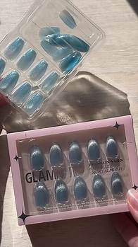 Video thumbnail for Glamnetic Press-On Nails Review: Final Verdict Revealed!
