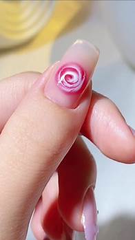Video thumbnail for Shield Secret (@alisac87) - Blooming Gel for Nails: Flower Nail Art Tutorial at Home
