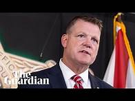 Video thumbnail for Suspect did not fire shots and never had sight of Trump, says Secret Service chief