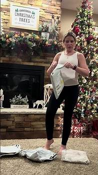 Video thumbnail for Lululemon haul: scuba half-zip in forest green #lululemon