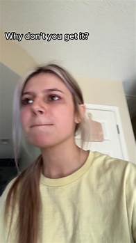 Video thumbnail for Bruised Hand from Slamming on Table Meme
