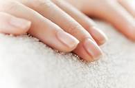 Video thumbnail for How to Treat Damaged Nail Beds After Acrylics, According to Experts