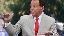 Video thumbnail for Where is 'College GameDay' this week? Location, schedule, time, guest picker for Week 5