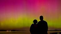 Video thumbnail for Northern lights sparkle in the night sky above much of the country