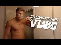 Video thumbnail for Day In The Life of a D1 College Football Linebacker || Clemson Football The VLOG (Season 12, Ep. 8)