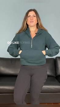 Video thumbnail for Lululemon SCUBA Cropped Half Zip Hoodie Review