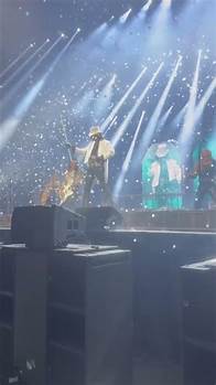 Video thumbnail for Alice Cooper - Schools Out - Glasgow Front Row