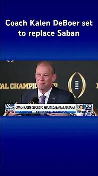 Video thumbnail for WATCH: Alabama students crowd airport to welcome new coach #shorts