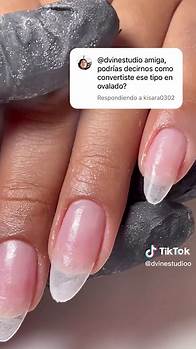 Video thumbnail for 𝗗𝗜𝗩𝗜𝗡𝗘𝗦𝗧𝗨𝗗𝗜𝗢 (@dvinestudioo) - How to Shape Oval Nails: Step-by-Step Guide