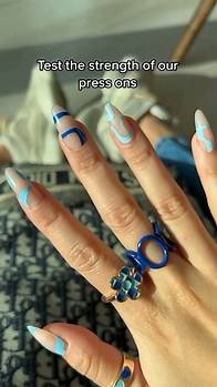 Video thumbnail for Glamnetic on Instagram: "Our custom medium almond length is just as durable! ☮️💖 Get your hands on our NEW Soo Retro press on nails NOW ➡️ Glamnetic.com @themodernartista wearing Wavy Blues"