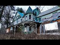 Video thumbnail for Abandoned Home Filled With Strange Things (strangest house w/ secret room In the middle of nowhere)