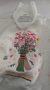 Video thumbnail for Teen Gift Ideas: Trendy Hoodies for Christmas | DANDY