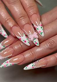 Video thumbnail for Sculpted Almond Gel French Nail Art Tutorial