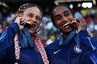 Video thumbnail for USWNT back on top | FIFA Women's World Ranking