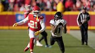 Video thumbnail for Sports on TV this weekend: NFL playoffs schedule tops television listings, games to watch