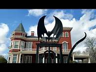 Video thumbnail for Stephen King's House - OUTSIDE VIDEO TOUR (Bangor, Maine)