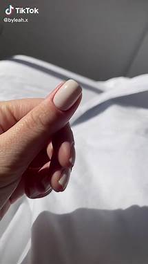 Video thumbnail for Milky Manicure: DIY Short Almond Nails in Pink