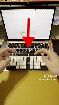 Video thumbnail for World's Slowest vs. Fastest Keyboard Comparison