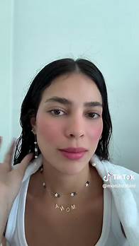 Video thumbnail for Square vs Oval Nails: Nail Trends by Theashasalon