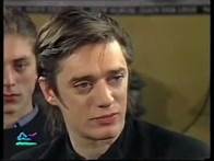 Video thumbnail for Blixa Bargeld (Einstürzende Neubauten) back at school, 1991