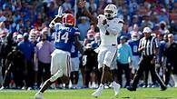 Video thumbnail for Cam Ward shines in debut with 3 TDs in Miami's win over Florida