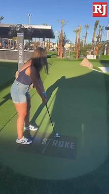 Video thumbnail for Ready to hit the links? 🏌️ PopStroke, which has partnered with Tiger Woods and Taylormade, has opened its 36-hole golf experience in Las Vegas. | Las Vegas Review-Journal