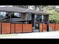 Video thumbnail for Installing 2 and 3 Panel Telescopic Sliding Gates