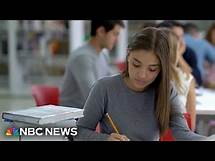Video thumbnail for College freshman enrollment on the decline in the U.S.