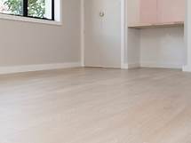 Video thumbnail for How To Lay Laminate Flooring  - Bunnings Australia
