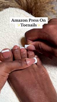 Video thumbnail for BTArtbox Press on Toenails Short, White French Tips Press on Toe Nails Square, Light Weight & Fit Perfectly Glue On Toenails with Glue, Fake Toenails in 16 Sizes- 32 Toenails Kit, Hope Hope