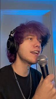Video thumbnail for Making a song using 3 random words