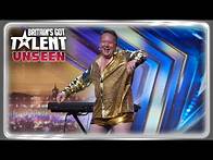Video thumbnail for It's Blackpool's no. 1 fan... Jonathan Rippon! | Auditions | BGT Unseen