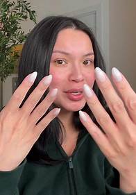 Video thumbnail for How to Apply Glamnetic Press On Nails like Hailey