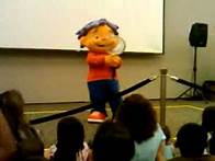 Video thumbnail for Sid the science kid live @ the science center