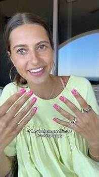 Video thumbnail for Bright pink nails for baby girl! 🩷 @colorstreetofficial #colorstreetpartner my code is ‘RENEE10’